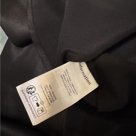 Reformation Layla Silk Skirt Black - Picture 5 of 6